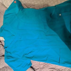 Women's scrub top
